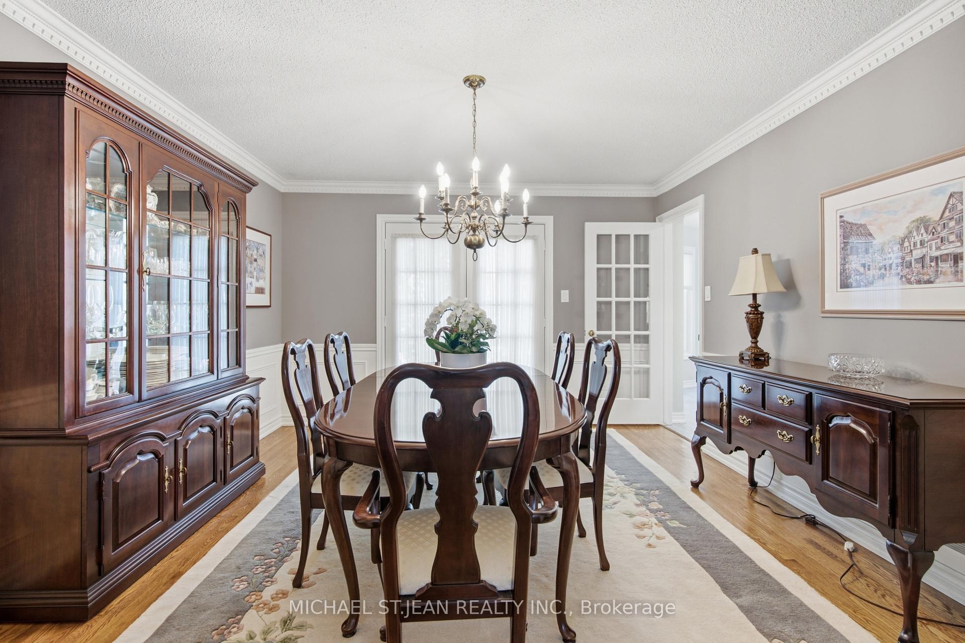 Photo 13 of 152 Seymour Drive, Hamilton, Ancaster — HOMEH