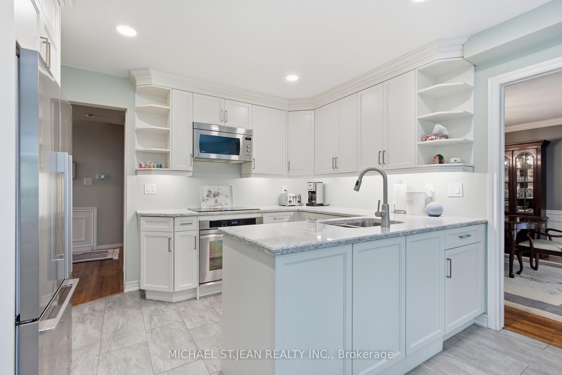 Photo 18 of 152 Seymour Drive, Hamilton, Ancaster — HOMEH