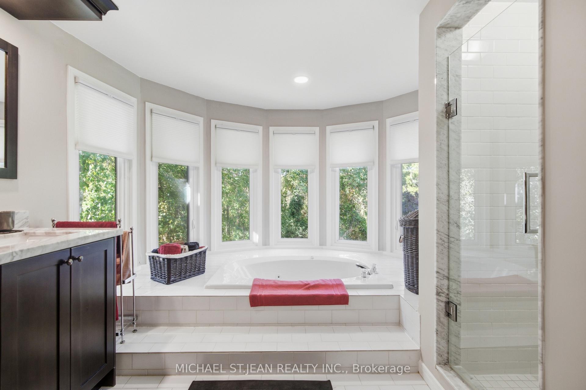 Photo 39 of 152 Seymour Drive, Hamilton, Ancaster — HOMEH