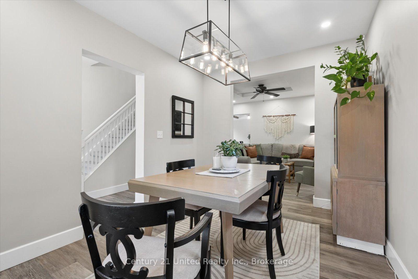 Photo 11 of 555 Romaine Street, Peterborough, Town Ward 3 — HOMEH