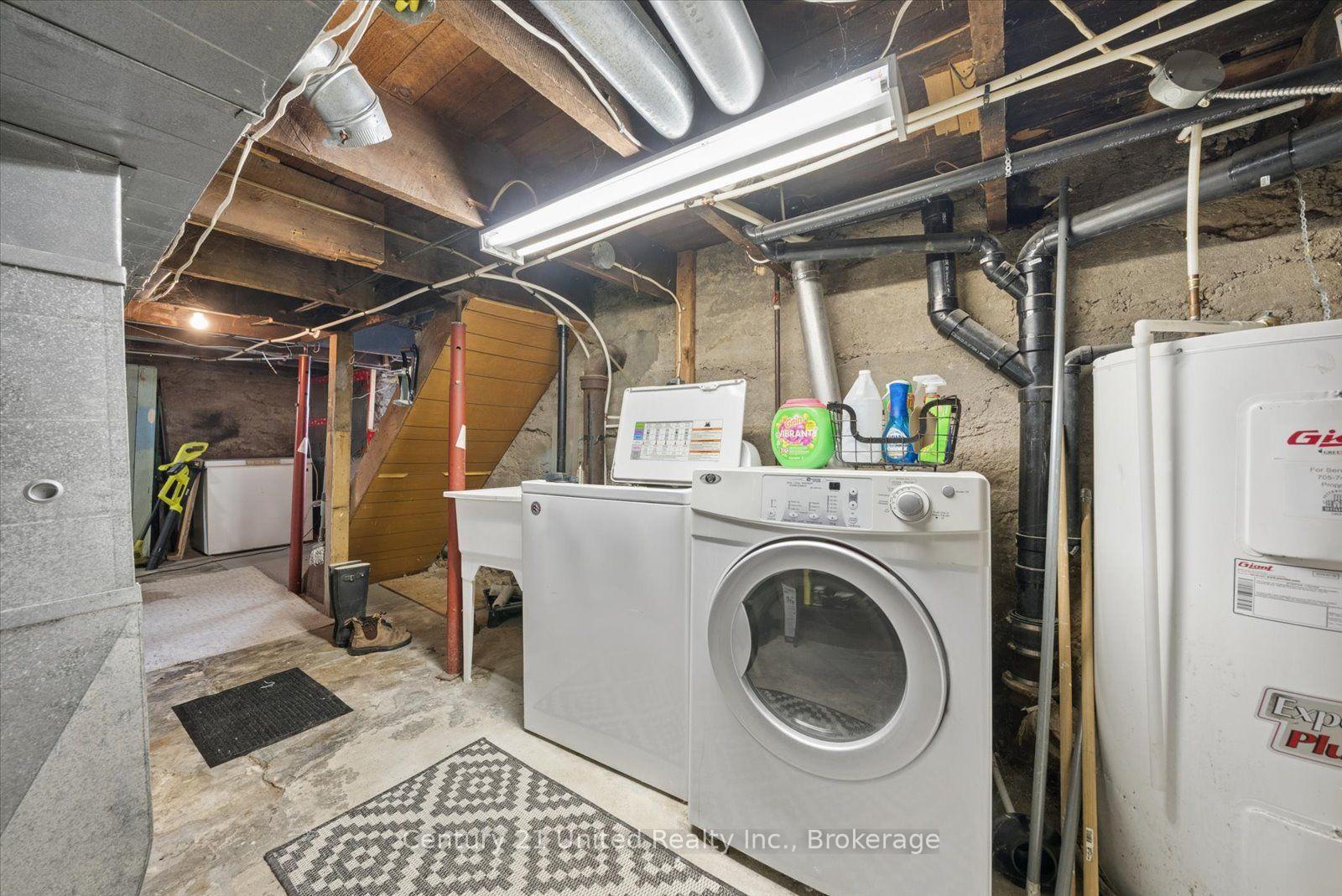 Photo 31 of 555 Romaine Street, Peterborough, Town Ward 3 — HOMEH