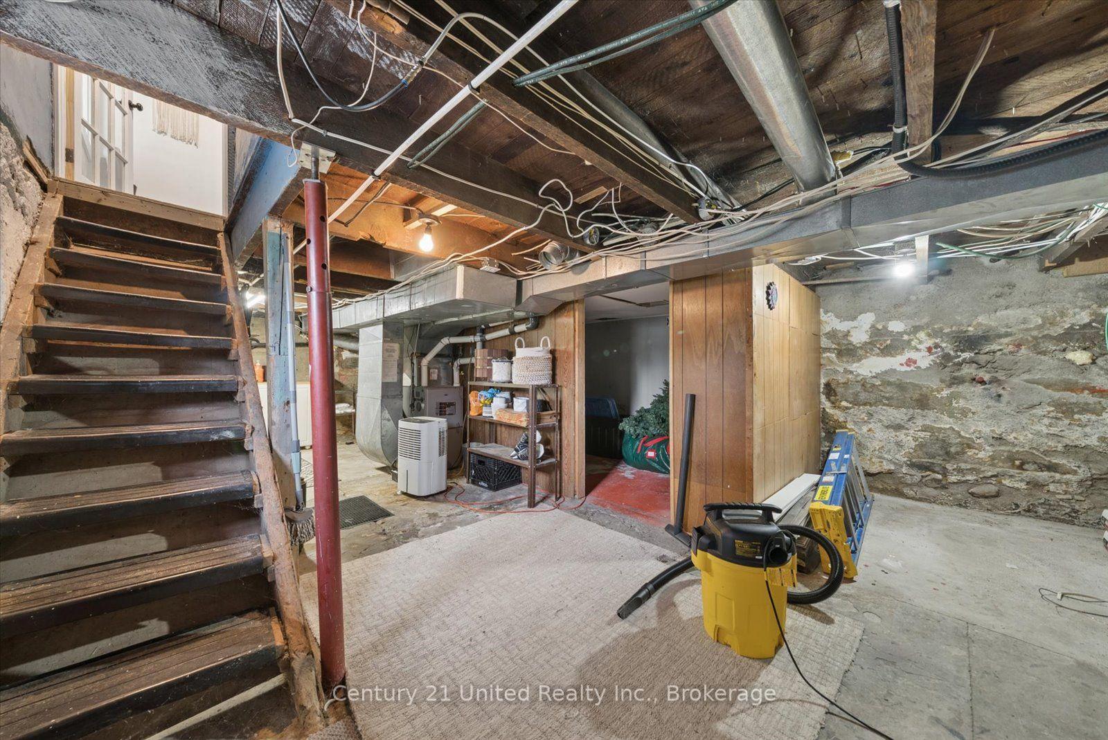 Photo 32 of 555 Romaine Street, Peterborough, Town Ward 3 — HOMEH
