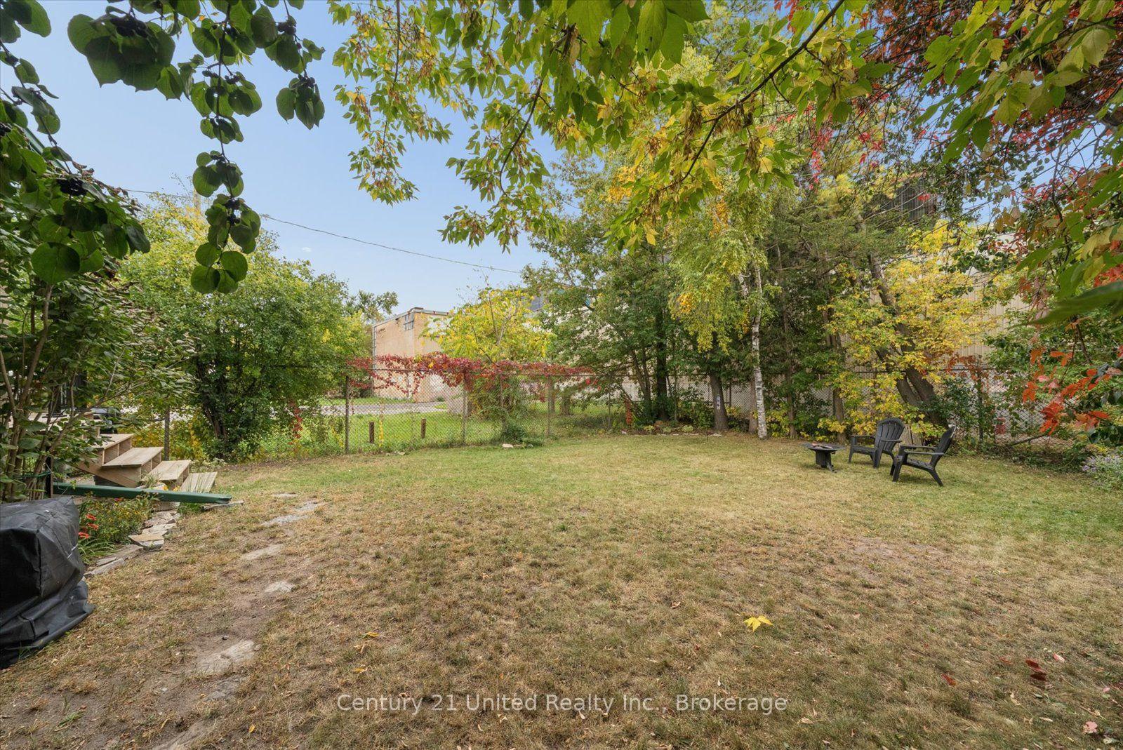 Photo 39 of 555 Romaine Street, Peterborough, Town Ward 3 — HOMEH