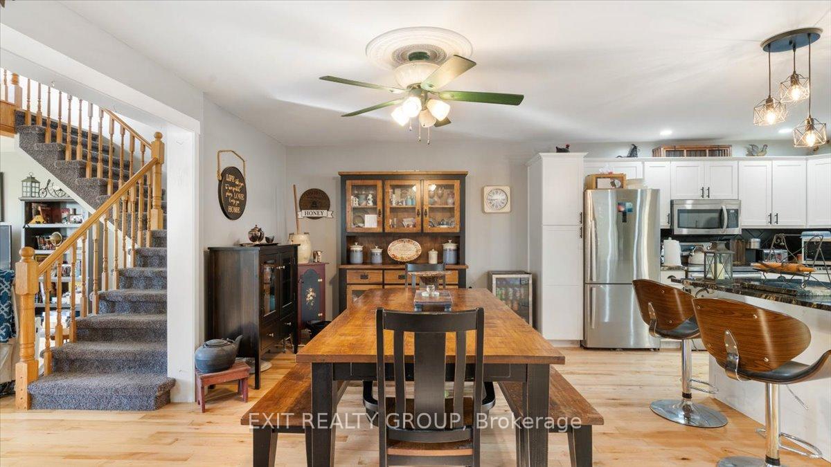 Photo 13 of 44 Hillcrest Drive, Quinte West, Murray Ward — HOMEH