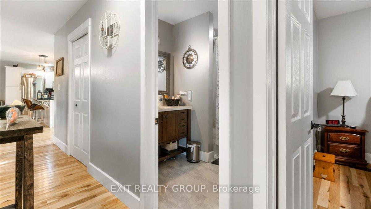 Photo 25 of 44 Hillcrest Drive, Quinte West, Murray Ward — HOMEH