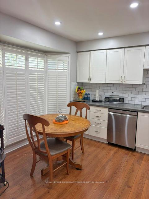 Photo 15 of Unit 7, 26 Red Haven Drive, Grimsby, Grimsby Beach — HOMEH