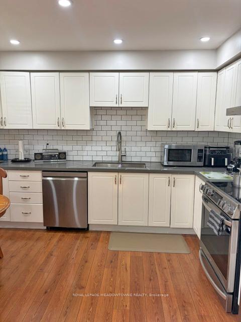 Photo 16 of Unit 7, 26 Red Haven Drive, Grimsby, Grimsby Beach — HOMEH