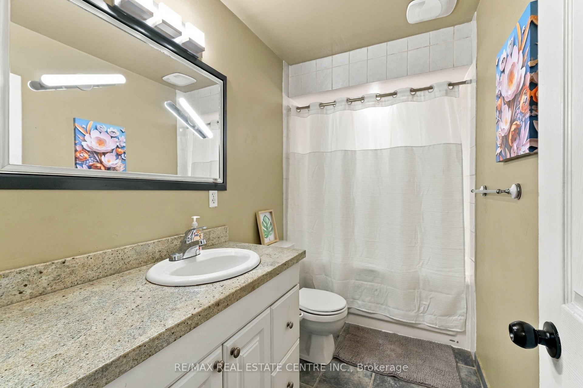 Photo 14 of Unit 4, 899 Stone Church Road E, Hamilton, Quinndale — HOMEH