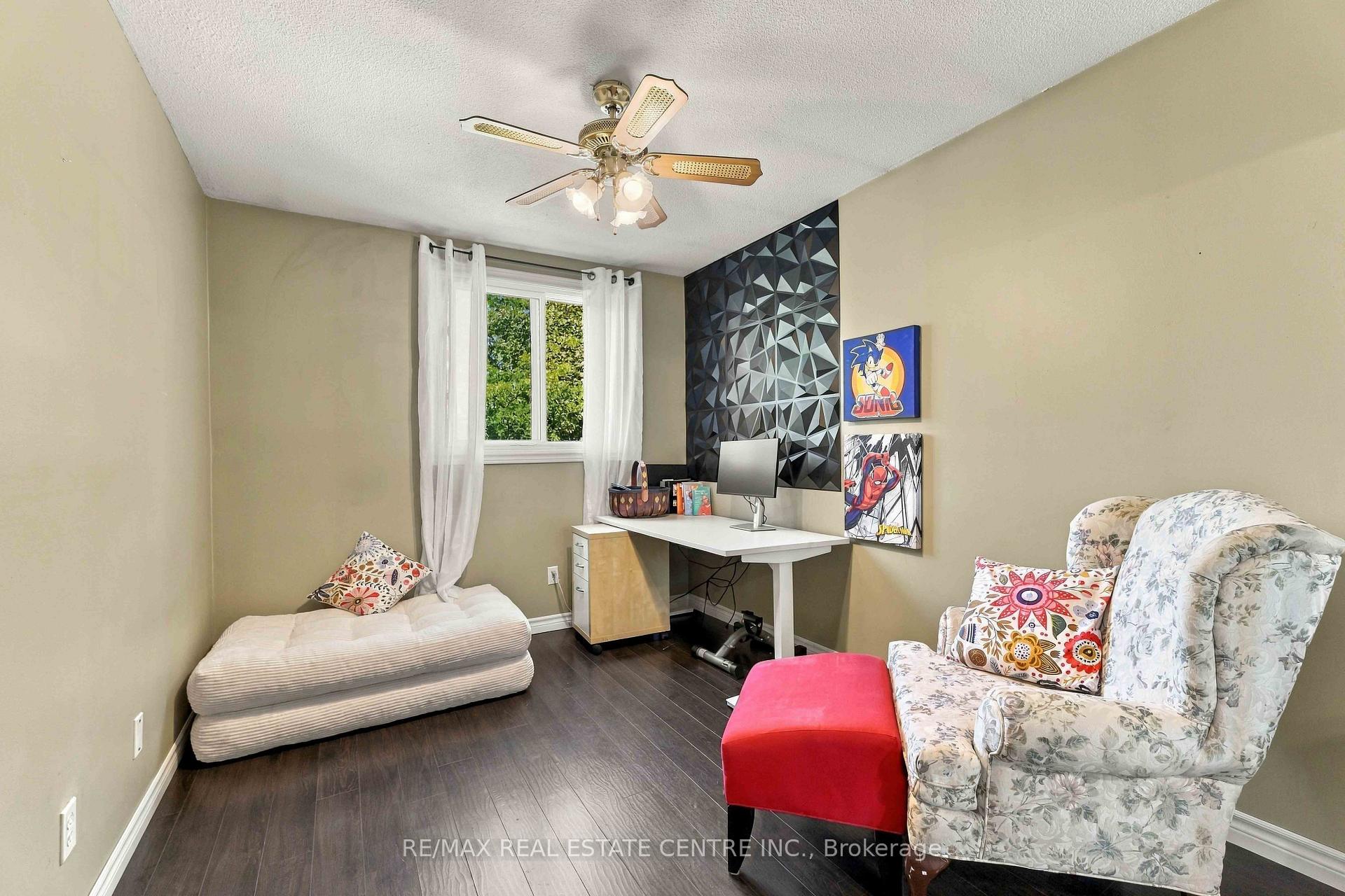 Photo 15 of Unit 4, 899 Stone Church Road E, Hamilton, Quinndale — HOMEH