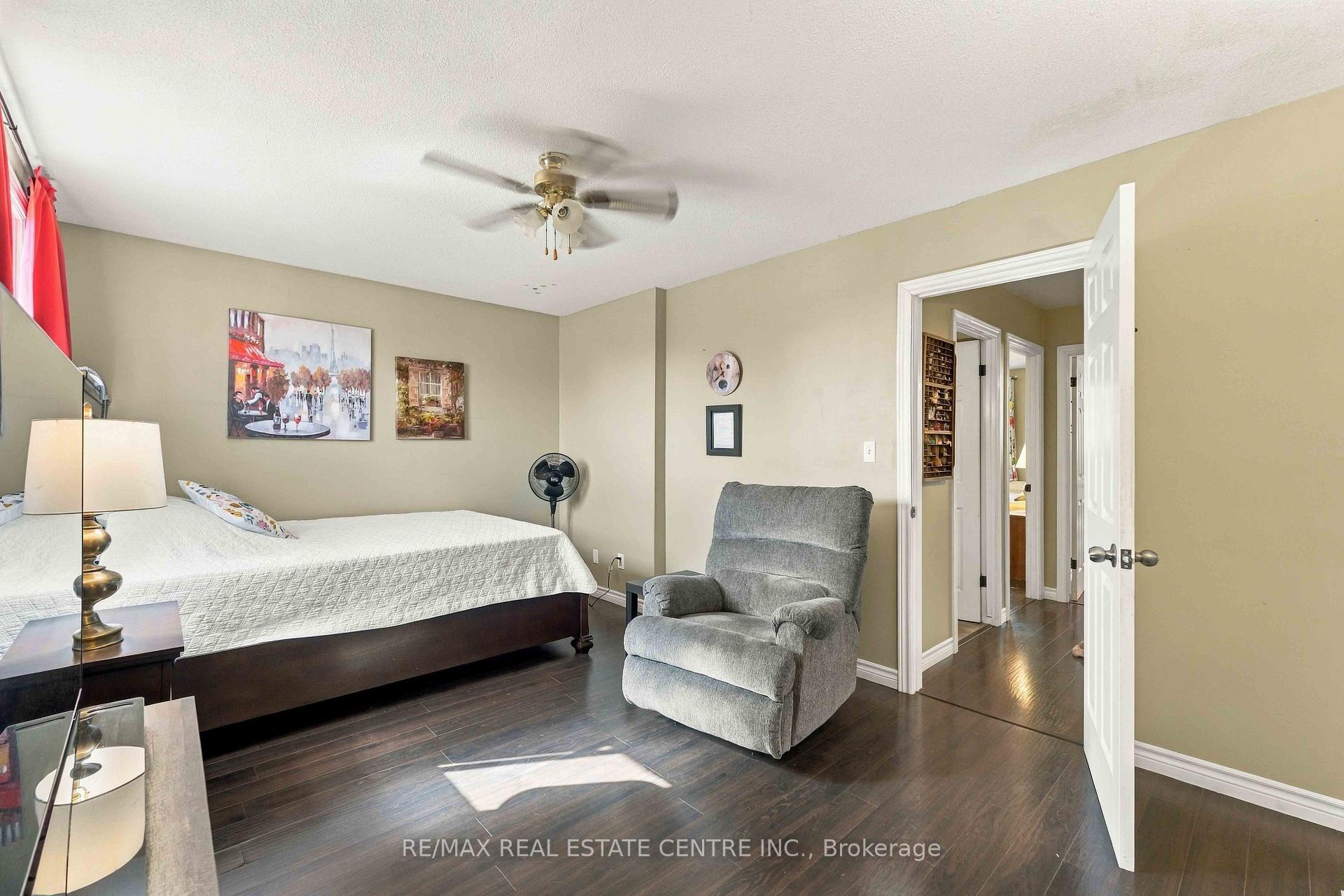 Photo 19 of Unit 4, 899 Stone Church Road E, Hamilton, Quinndale — HOMEH