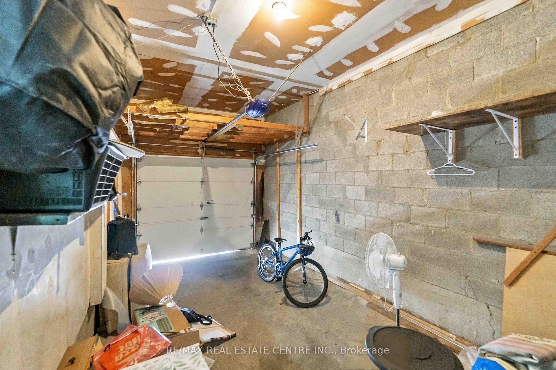 Photo 25 of Unit 4, 899 Stone Church Road E, Hamilton, Quinndale — HOMEH