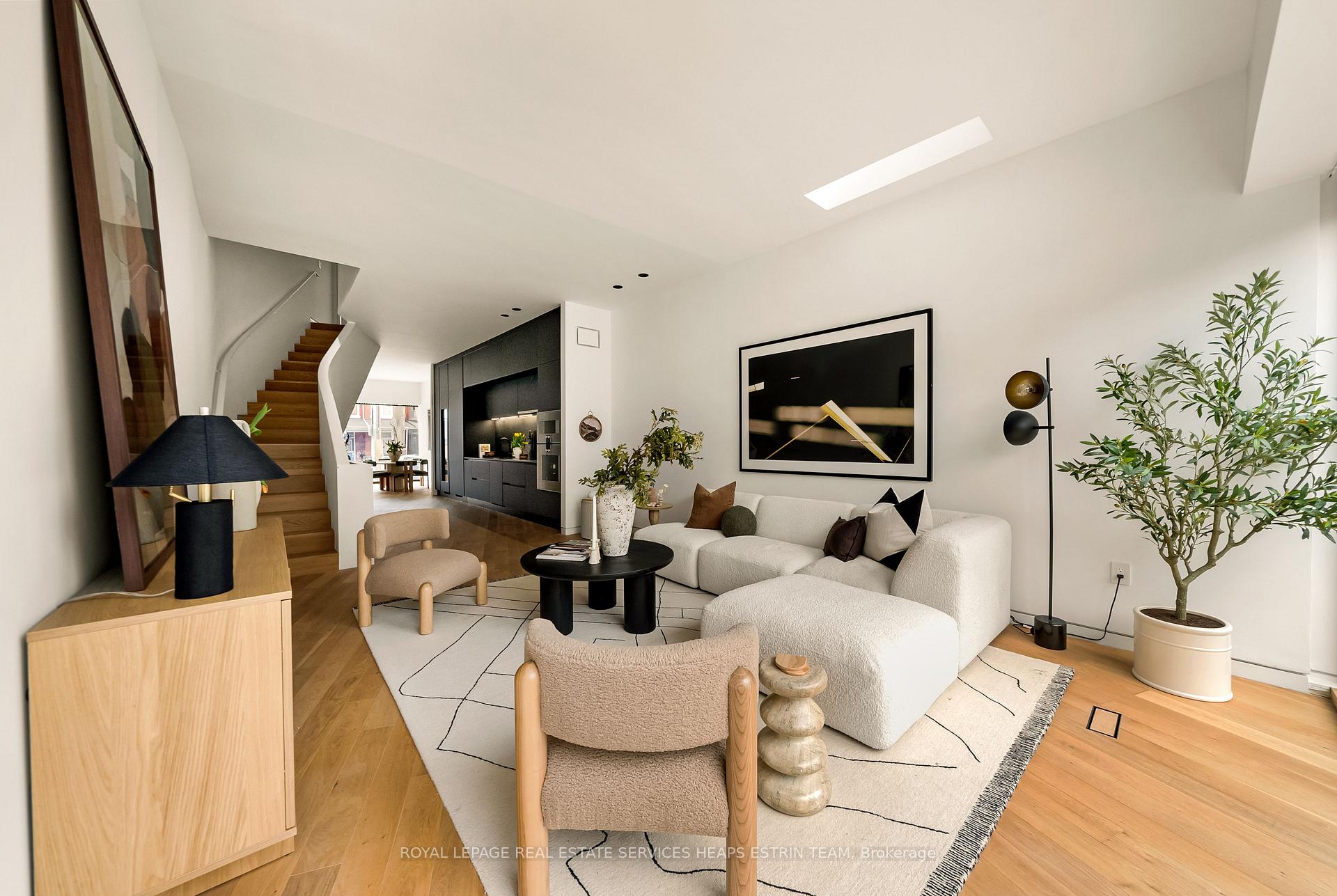 Photo 5 of 44 Foxley Street, Toronto, Trinity-Bellwoods — HOMEH