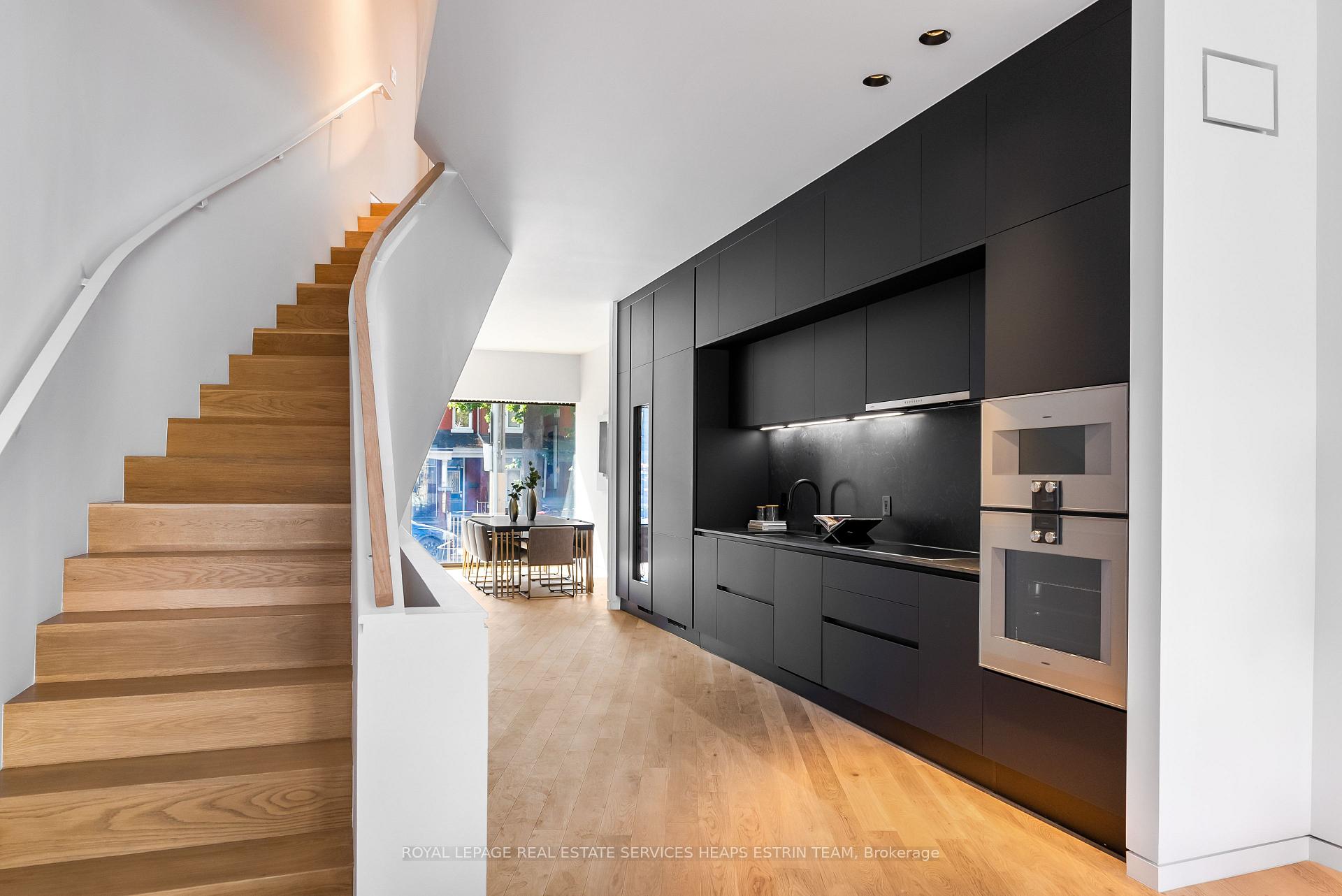 Photo 6 of 44 Foxley Street, Toronto, Trinity-Bellwoods — HOMEH