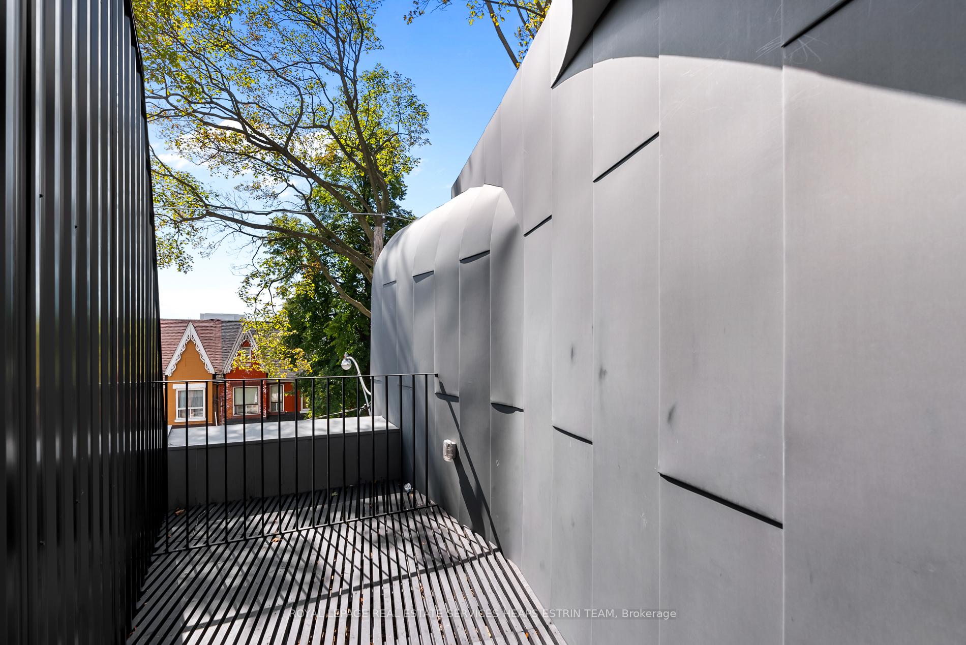 Photo 19 of 44 Foxley Street, Toronto, Trinity-Bellwoods — HOMEH
