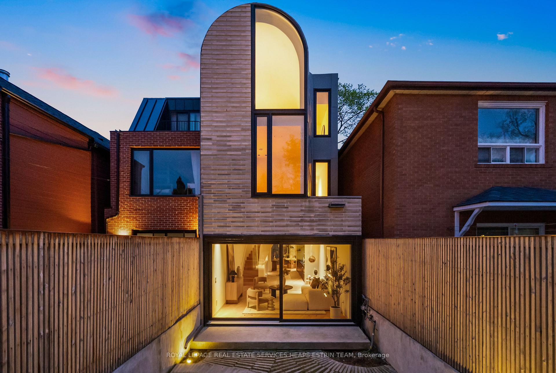 Photo 30 of 44 Foxley Street, Toronto, Trinity-Bellwoods — HOMEH