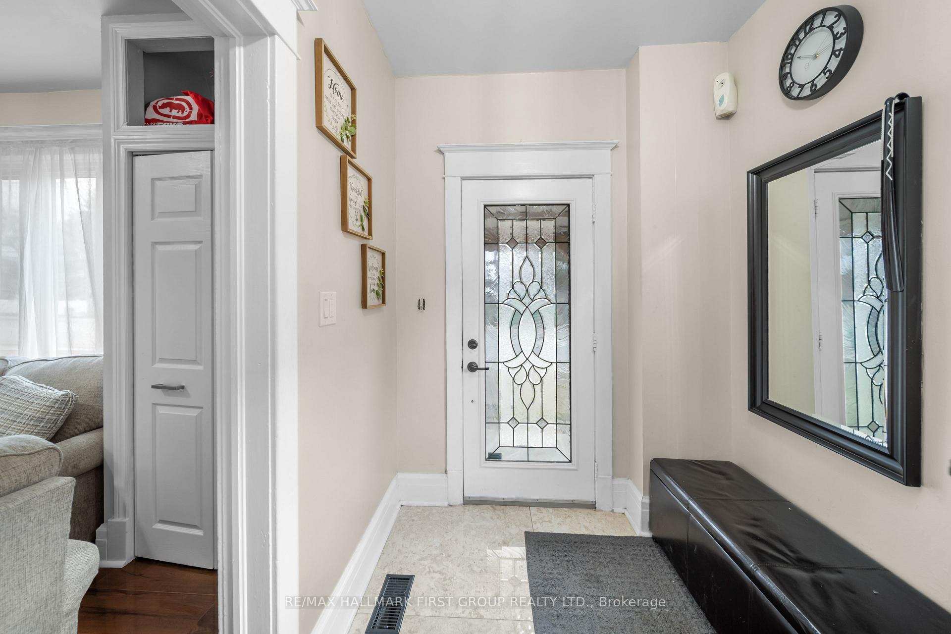 Photo 12 of 7 Mcmurchy Avenue S, Brampton, Downtown Brampton — HOMEH