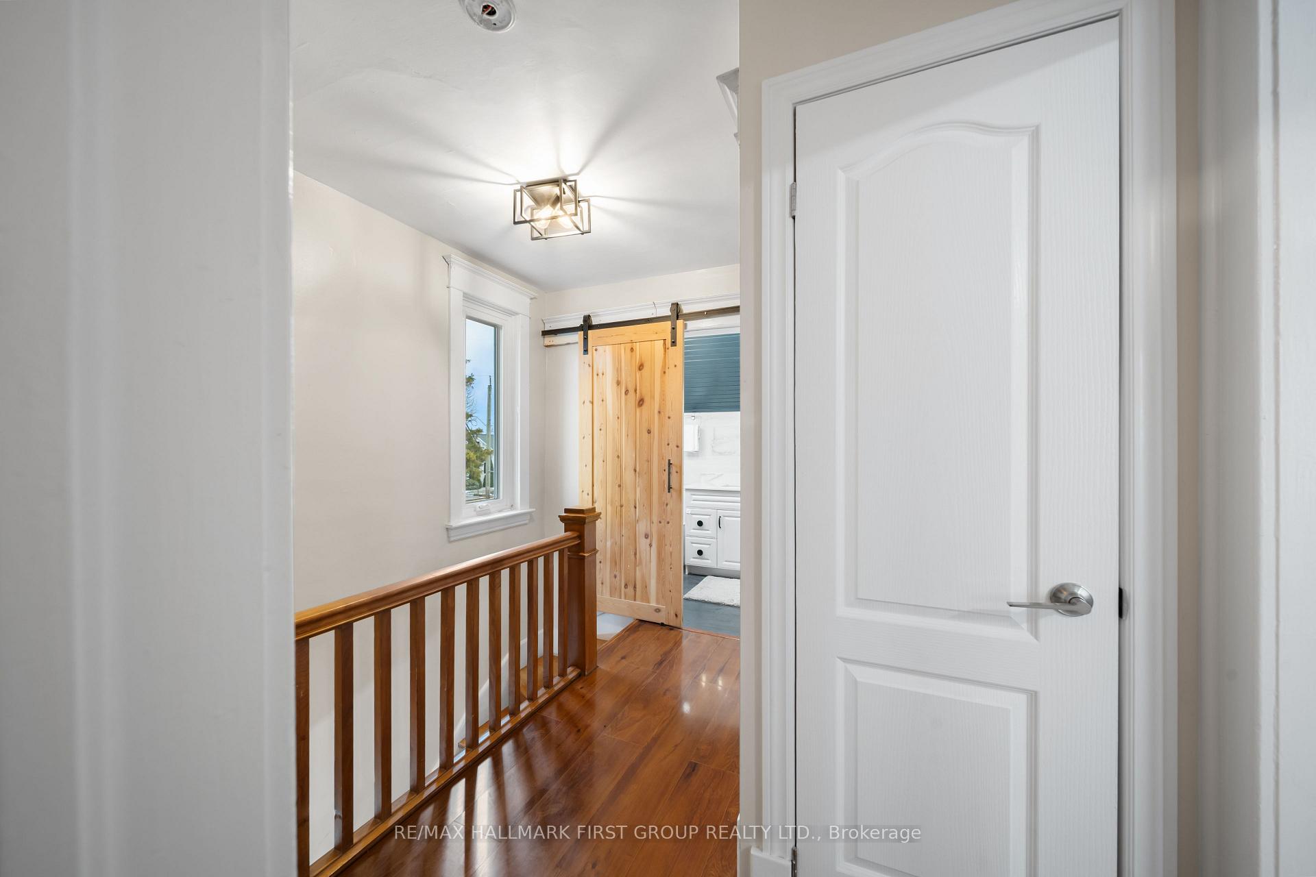Photo 37 of 7 Mcmurchy Avenue S, Brampton, Downtown Brampton — HOMEH