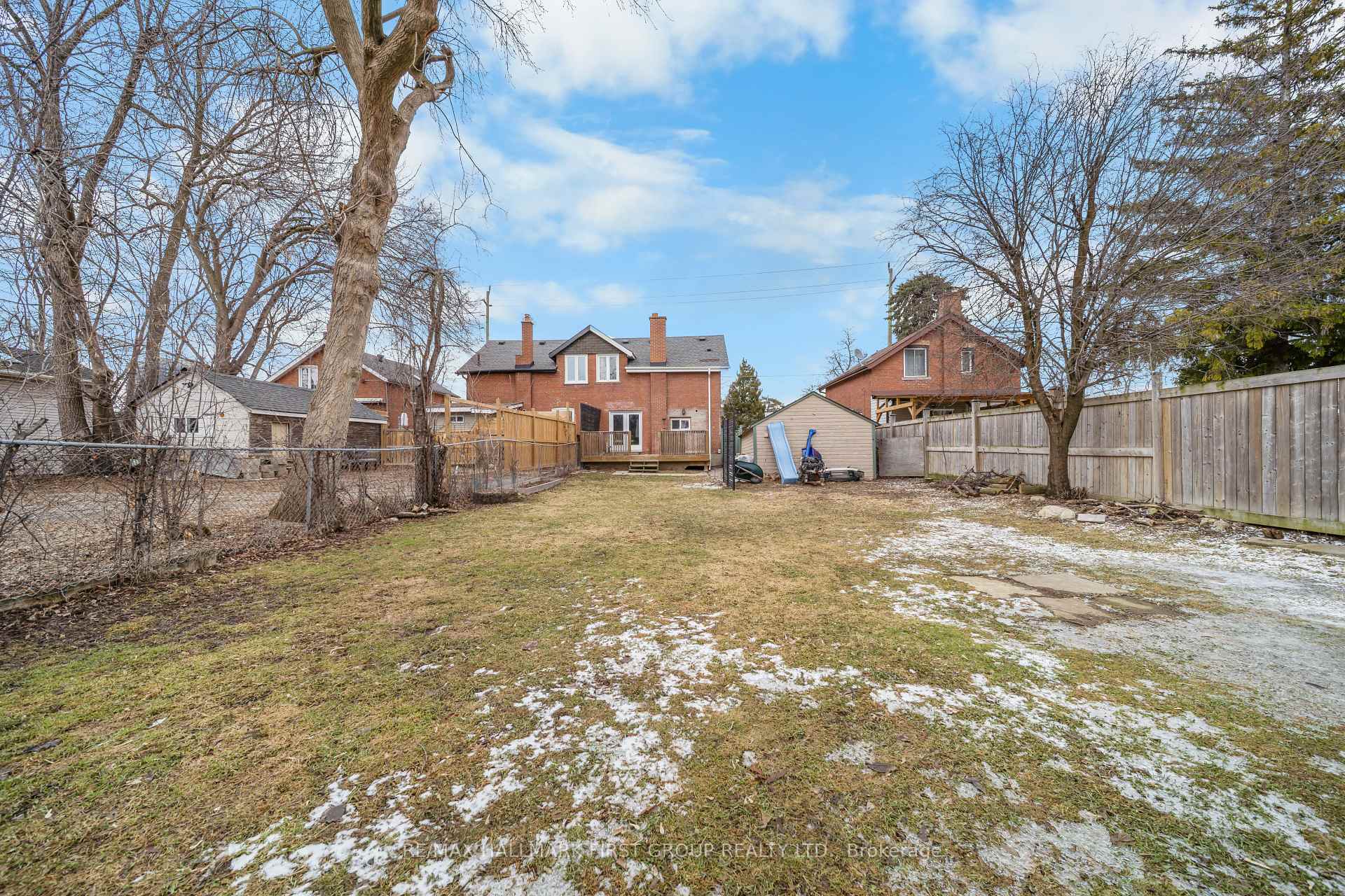 Photo 41 of 7 Mcmurchy Avenue S, Brampton, Downtown Brampton — HOMEH