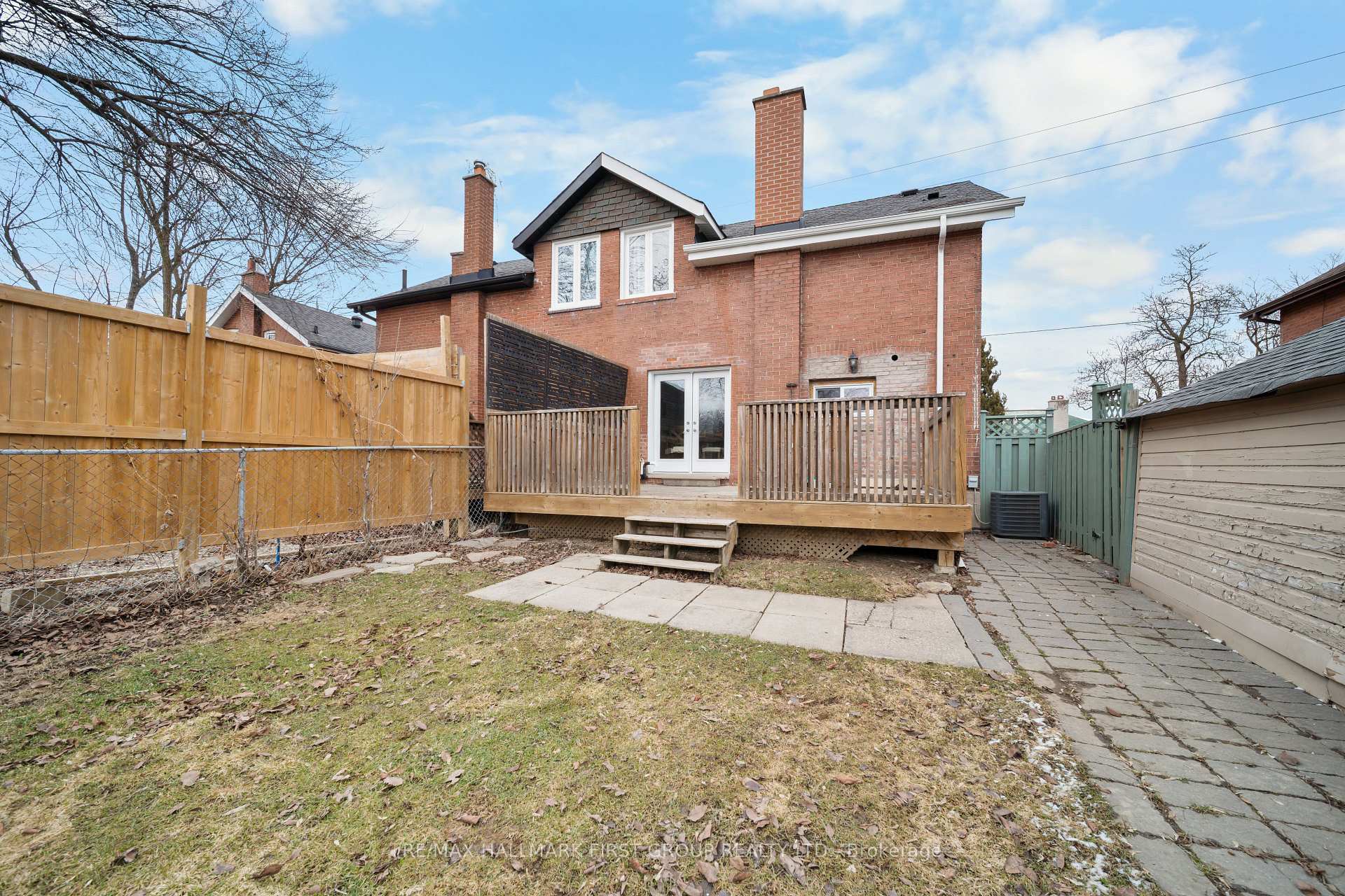 Photo 42 of 7 Mcmurchy Avenue S, Brampton, Downtown Brampton — HOMEH