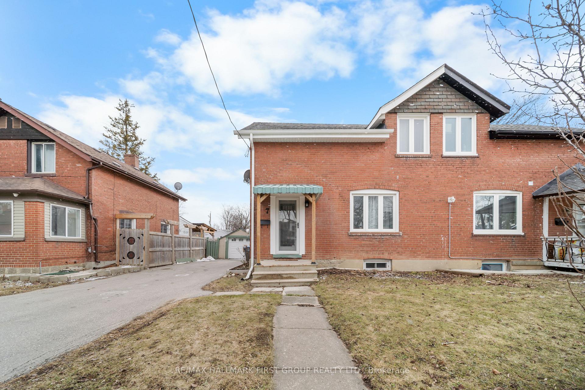 Photo 45 of 7 Mcmurchy Avenue S, Brampton, Downtown Brampton — HOMEH