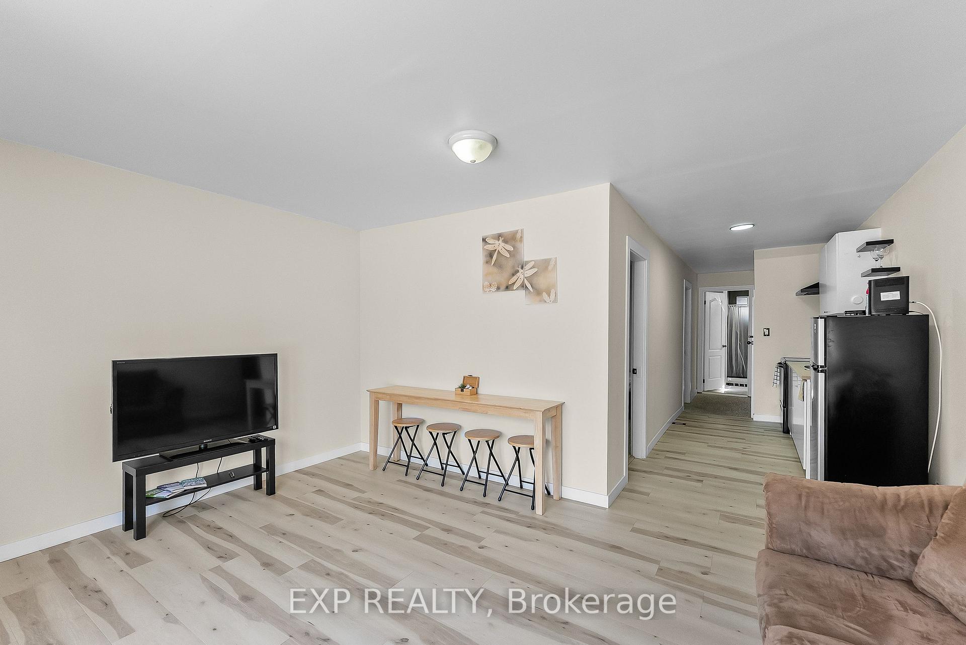Photo 12 of 60 Margery Road, Welland, Welland Downtown — HOMEH