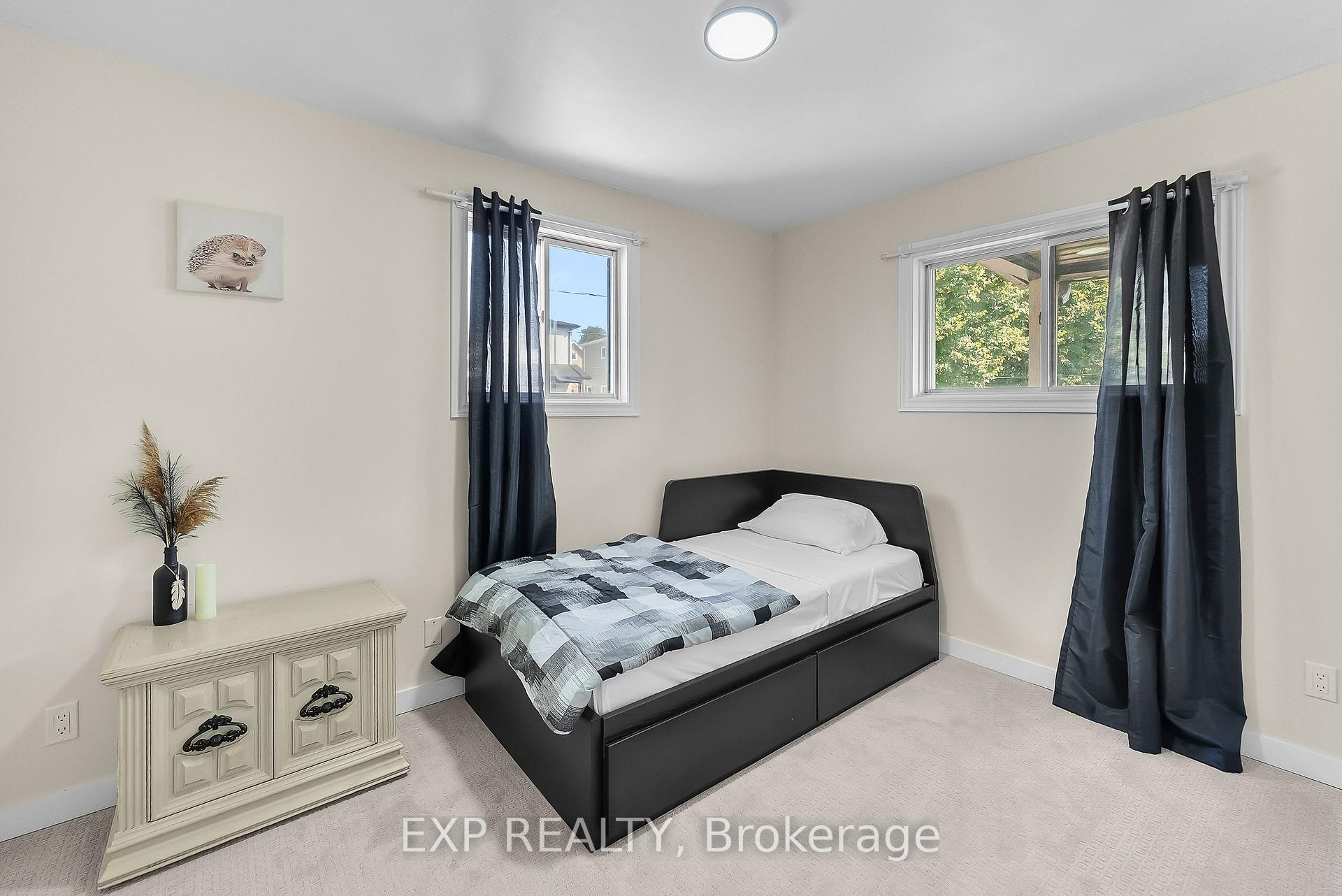 Photo 23 of 60 Margery Road, Welland, Welland Downtown — HOMEH