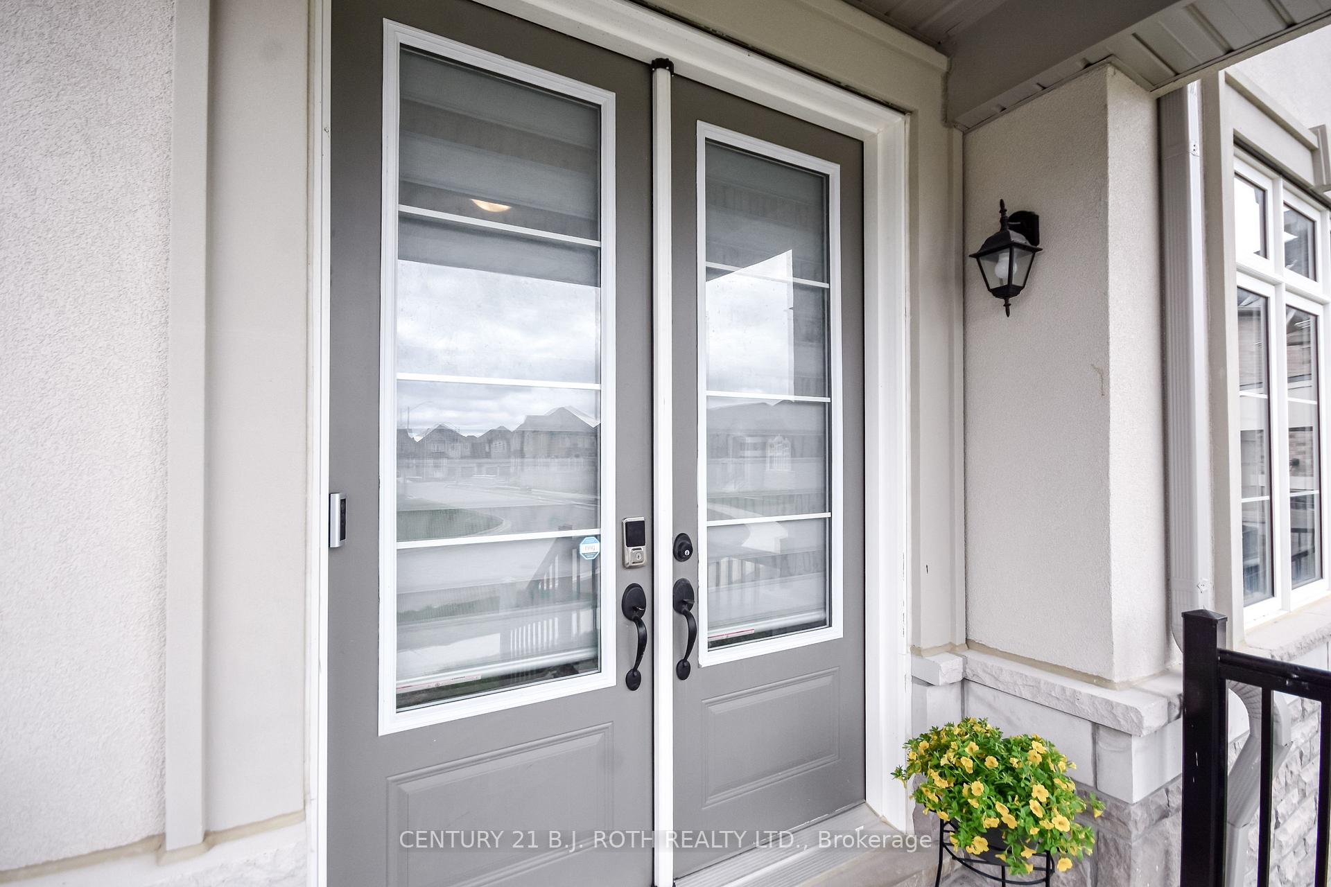 Photo 4 of 1521 Broderick Street, Innisfil, Rural Innisfil — HOMEH