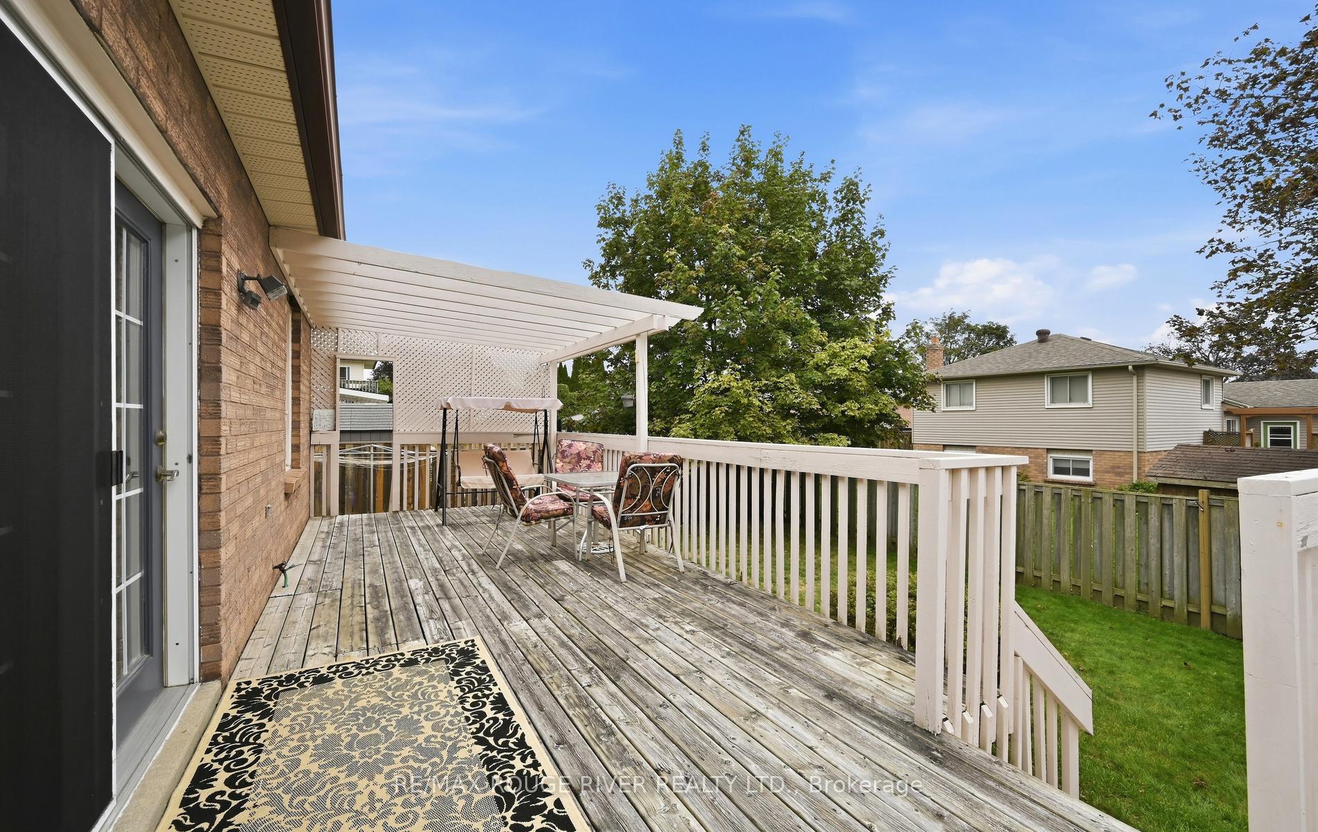 Photo 28 of 17 Cloverfield Street, Clarington, Courtice — HOMEH