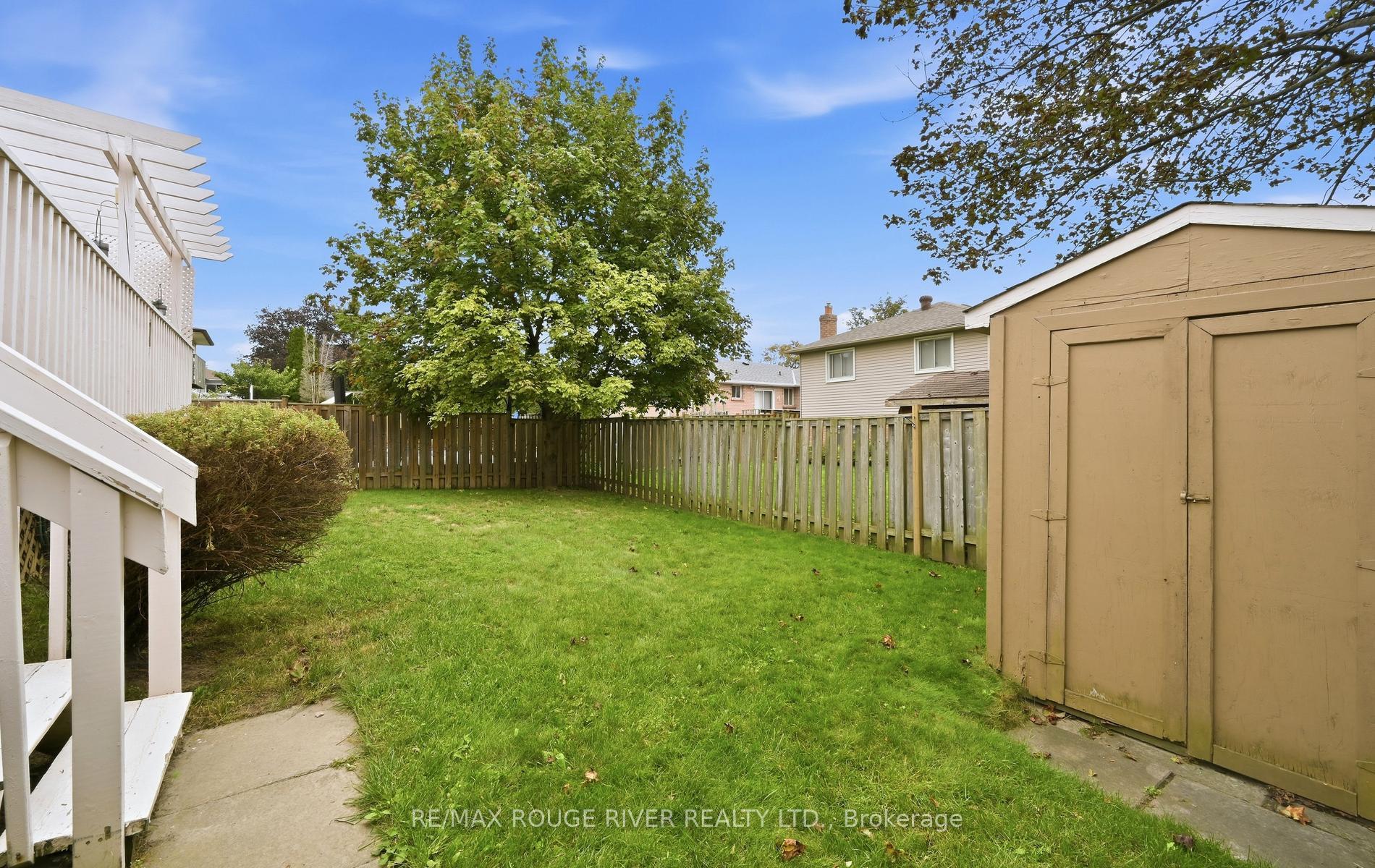 Photo 30 of 17 Cloverfield Street, Clarington, Courtice — HOMEH