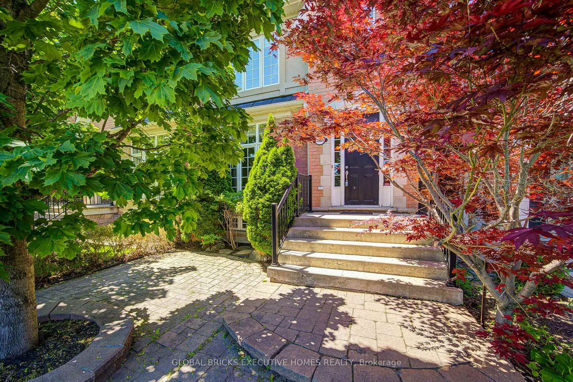 Photo 2 of 3885 Eglinton Avenue, Mississauga, Churchill Meadows — HOMEH