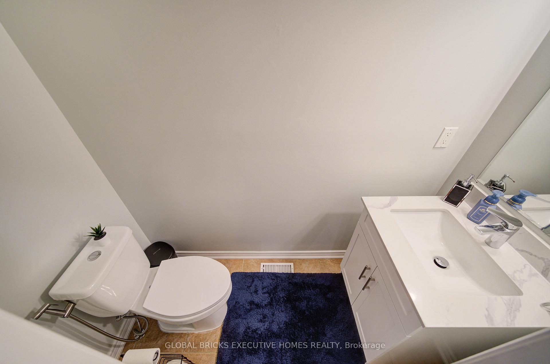 Photo 8 of 3885 Eglinton Avenue, Mississauga, Churchill Meadows — HOMEH