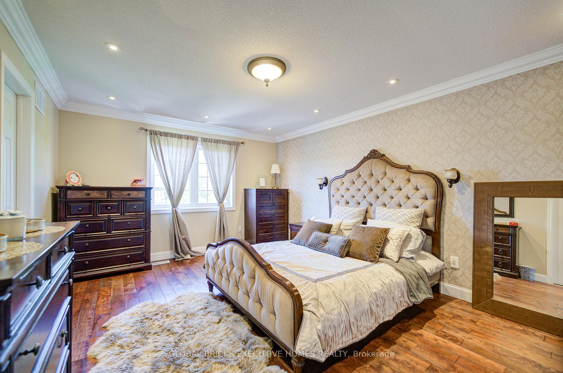 Photo 21 of 3885 Eglinton Avenue, Mississauga, Churchill Meadows — HOMEH