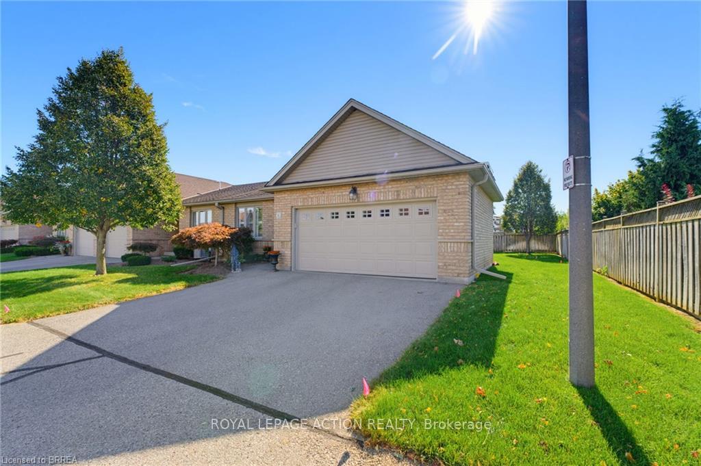 Photo 1 of Unit 8, 601 Conklin Road, Brantford, Empire South — HOMEH