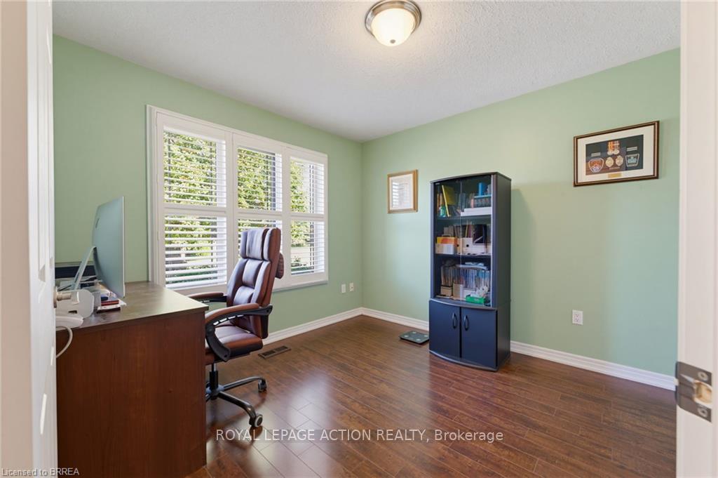 Photo 7 of Unit 8, 601 Conklin Road, Brantford, Empire South — HOMEH
