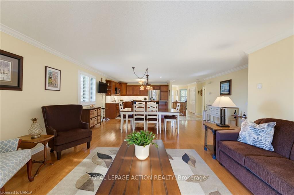 Photo 16 of Unit 8, 601 Conklin Road, Brantford, Empire South — HOMEH