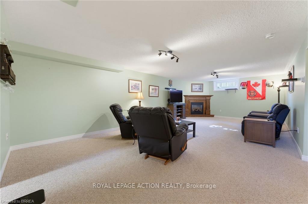 Photo 22 of Unit 8, 601 Conklin Road, Brantford, Empire South — HOMEH