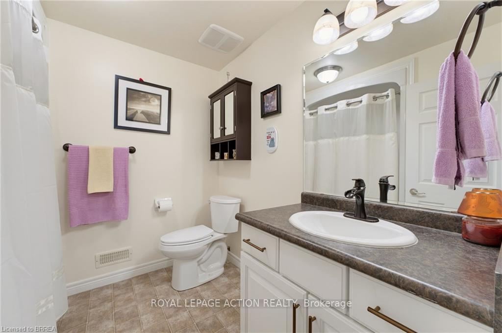 Photo 26 of Unit 8, 601 Conklin Road, Brantford, Empire South — HOMEH