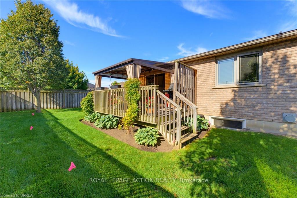 Photo 27 of Unit 8, 601 Conklin Road, Brantford, Empire South — HOMEH