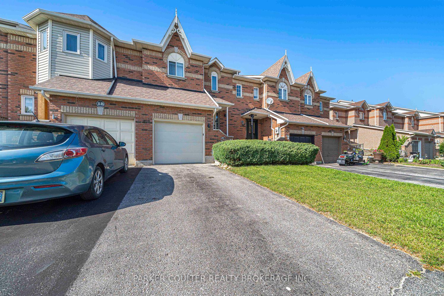 Photo 3 of 16 Drake Drive, Barrie, Painswick South — HOMEH