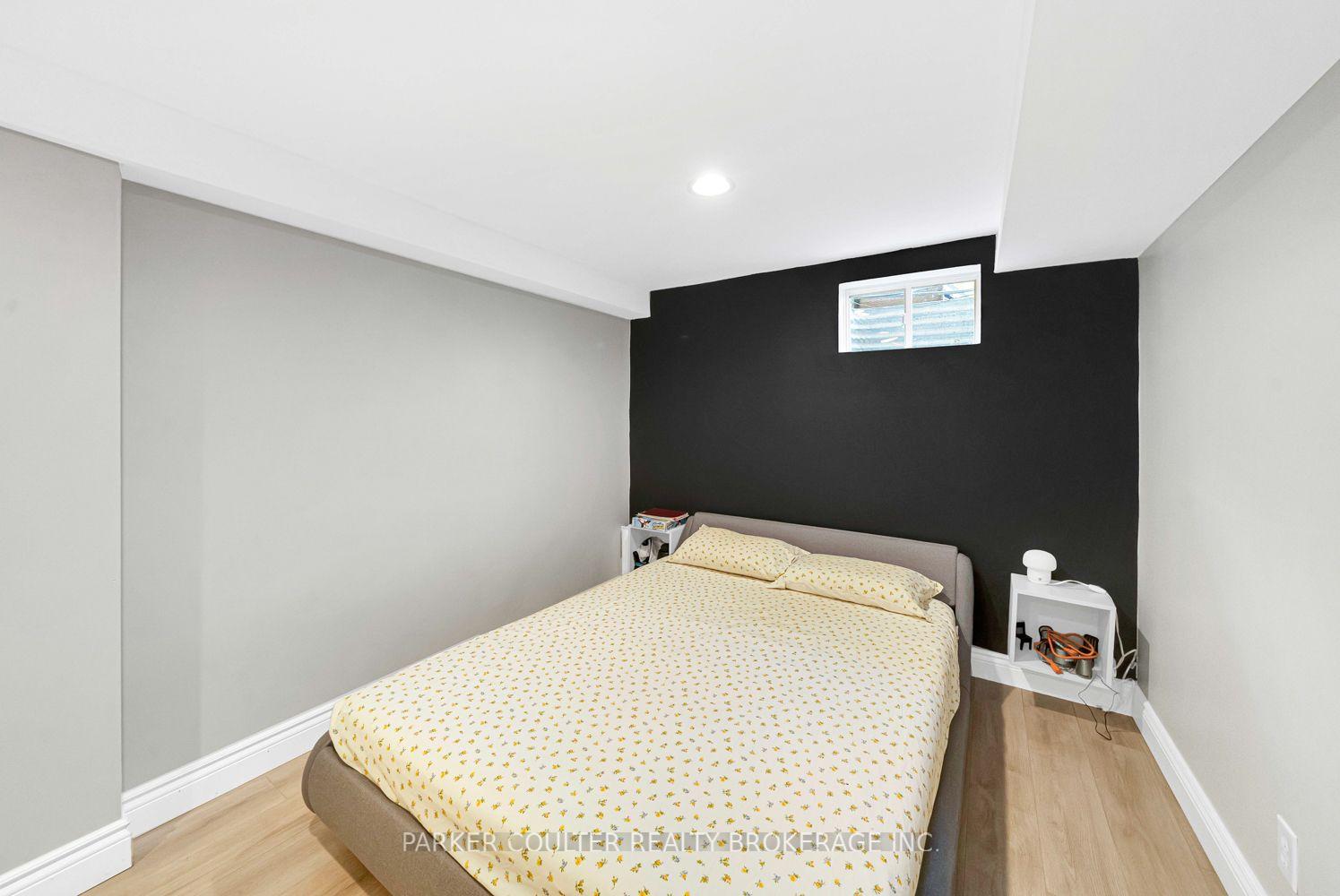 Photo 35 of 16 Drake Drive, Barrie, Painswick South — HOMEH