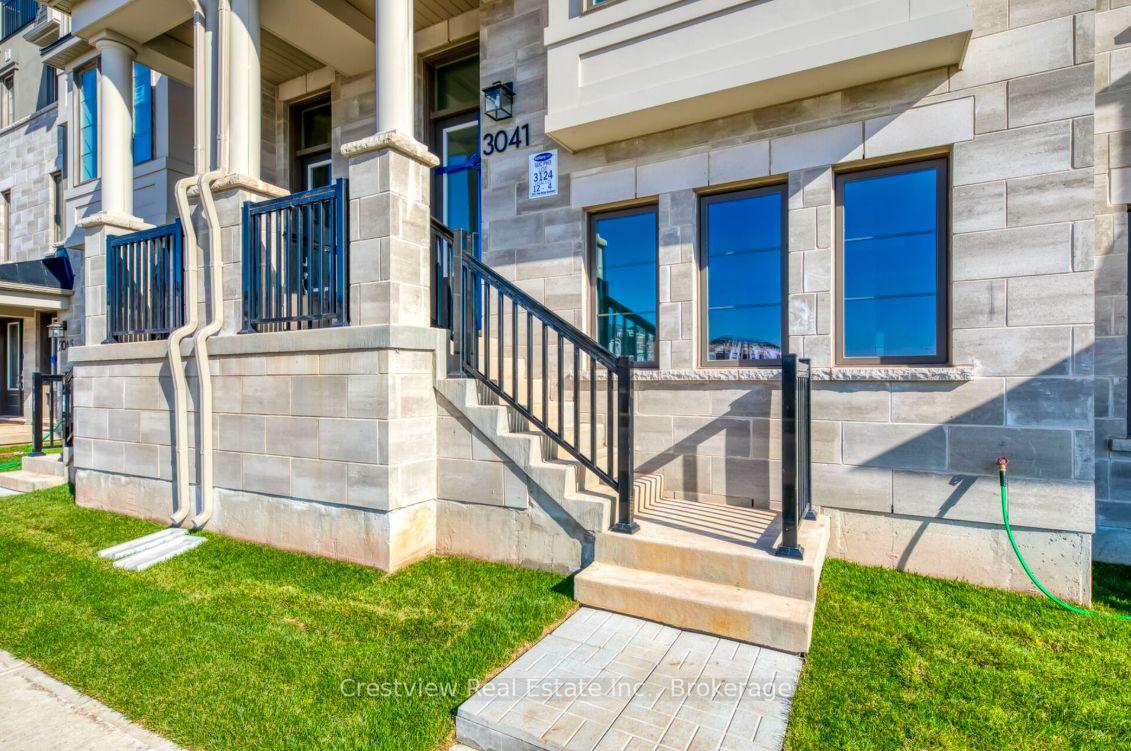 Photo 2 of 3041 John Mckay Boulevard, Oakville, Joshua Meadows — HOMEH