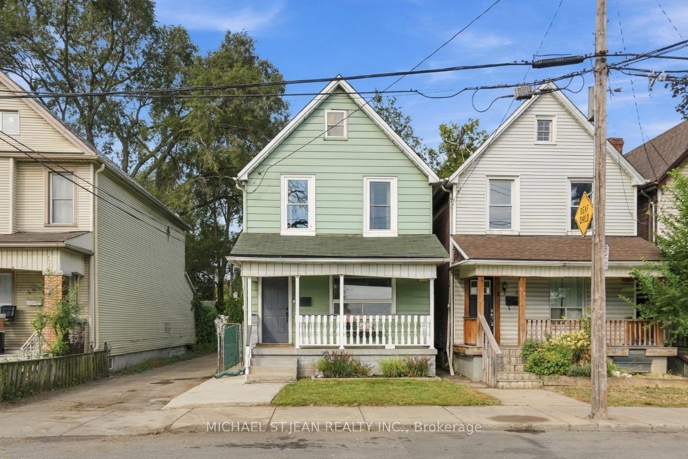 Photo 3 of 205 Lottridge Street, Hamilton, Stipley — HOMEH