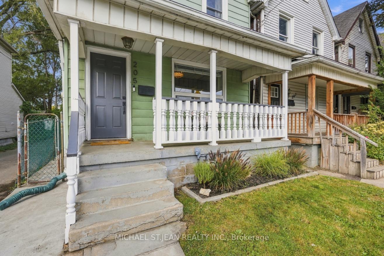 Photo 6 of 205 Lottridge Street, Hamilton, Stipley — HOMEH