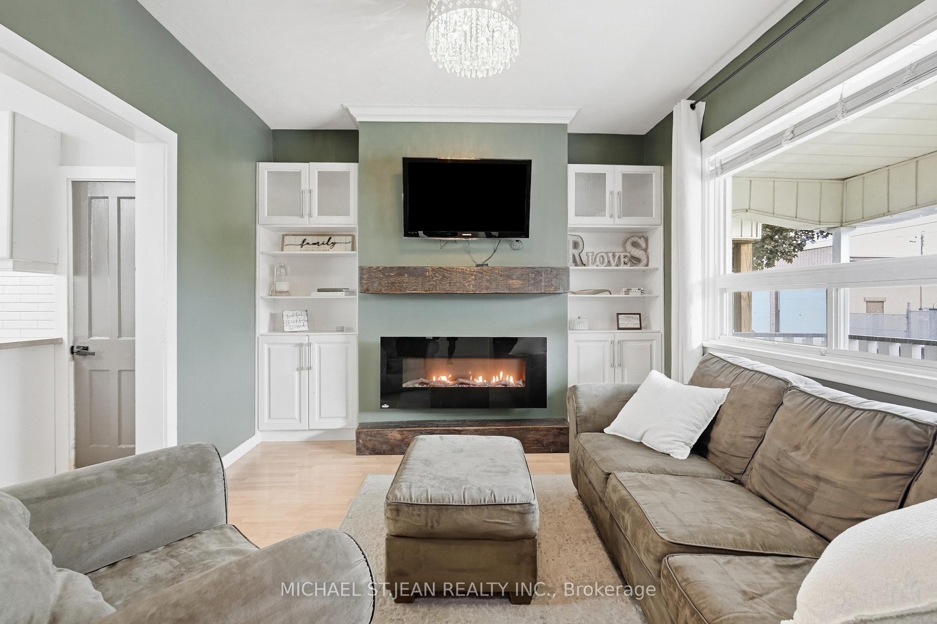 Photo 9 of 205 Lottridge Street, Hamilton, Stipley — HOMEH