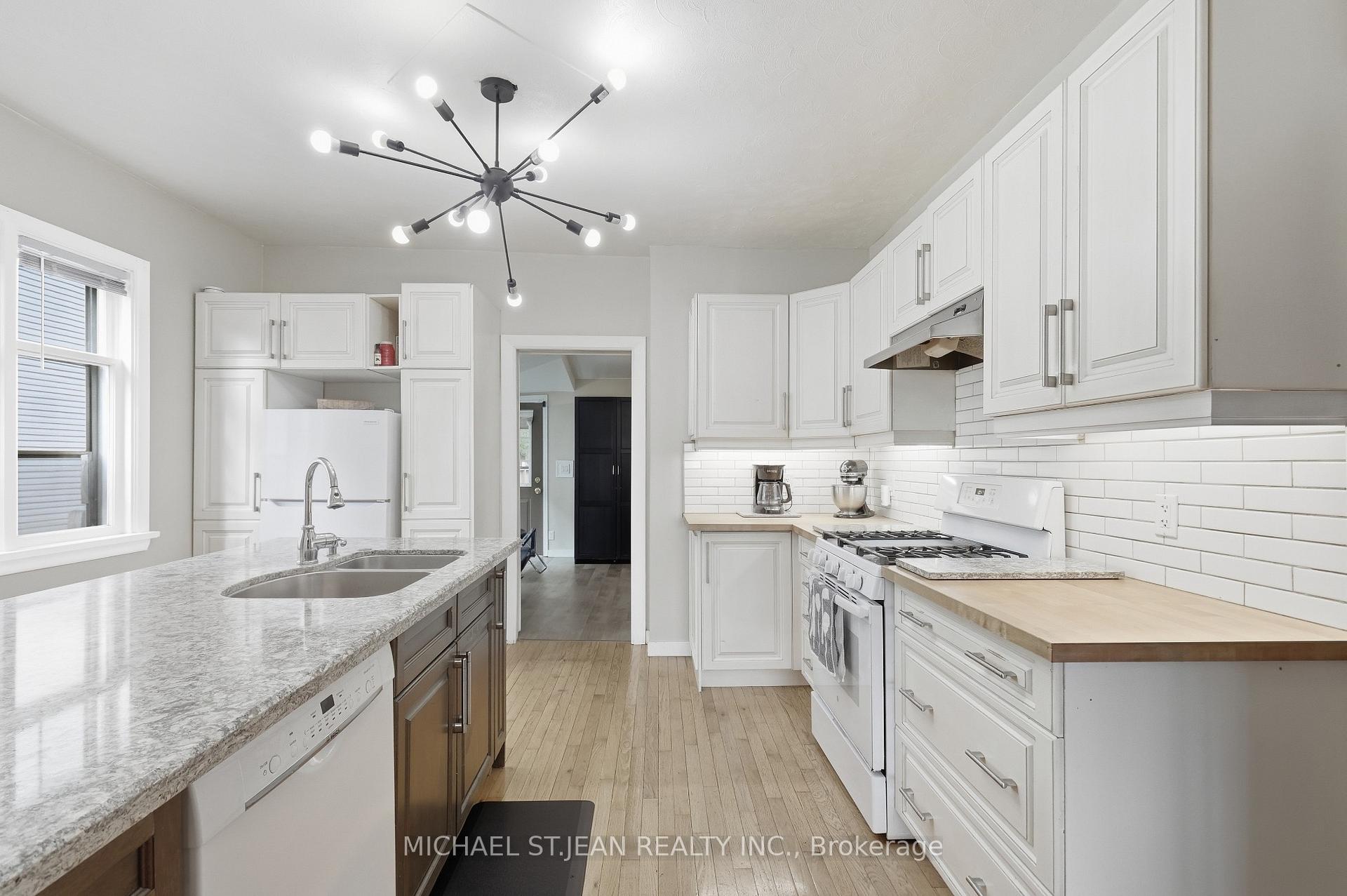 Photo 15 of 205 Lottridge Street, Hamilton, Stipley — HOMEH
