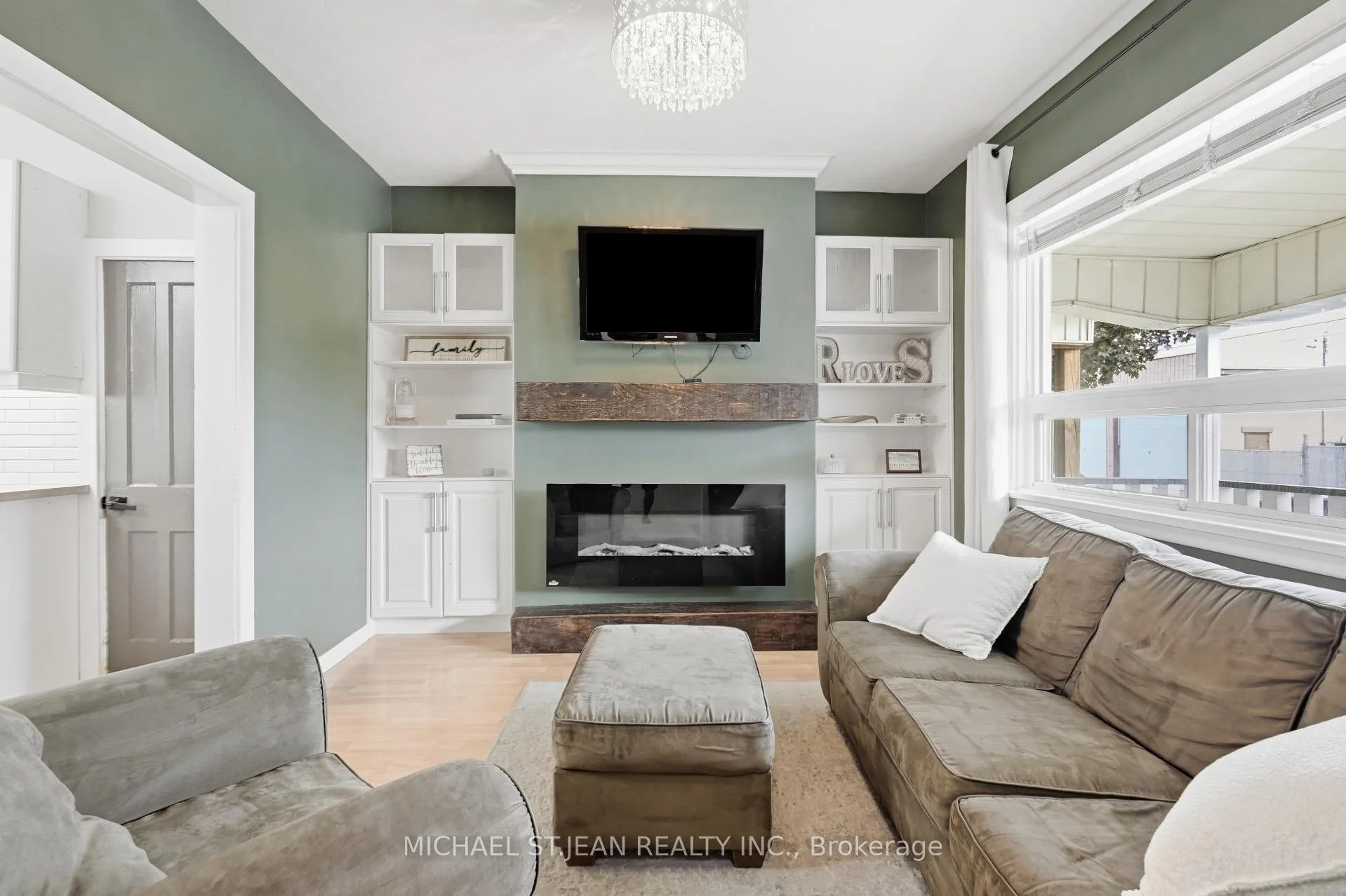 Photo 10 of 205 Lottridge Street, Hamilton, Stipley — HOMEH