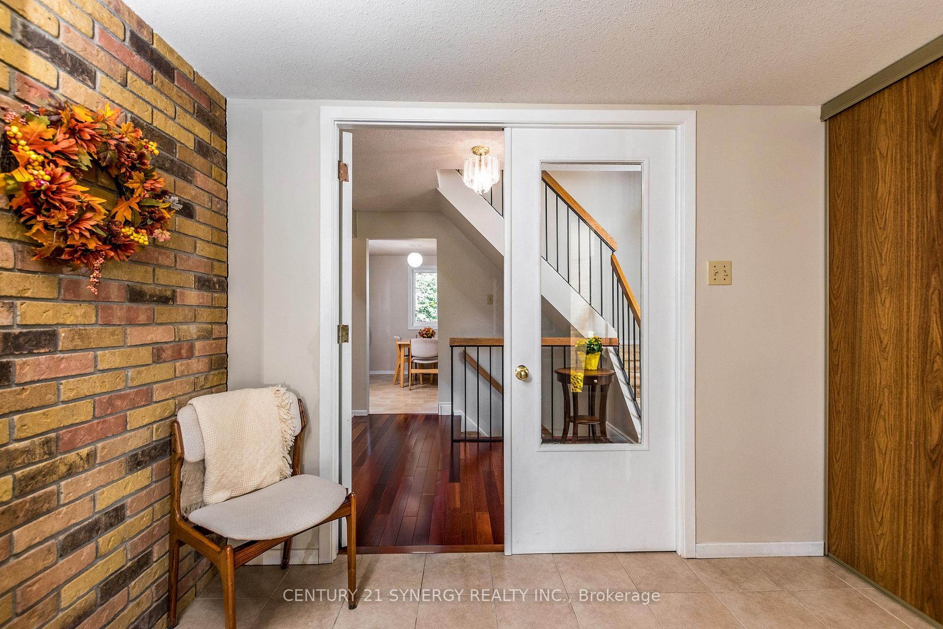 Photo 6 of 5 Chalice Court, Ottawa, Barrhaven - Pheasant Run — HOMEH