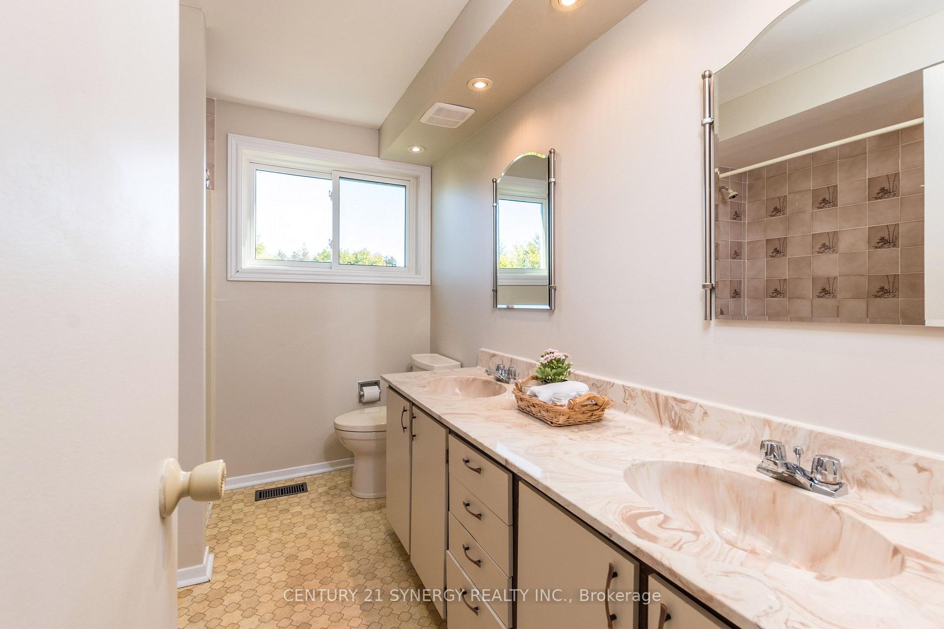 Photo 31 of 5 Chalice Court, Ottawa, Barrhaven - Pheasant Run — HOMEH