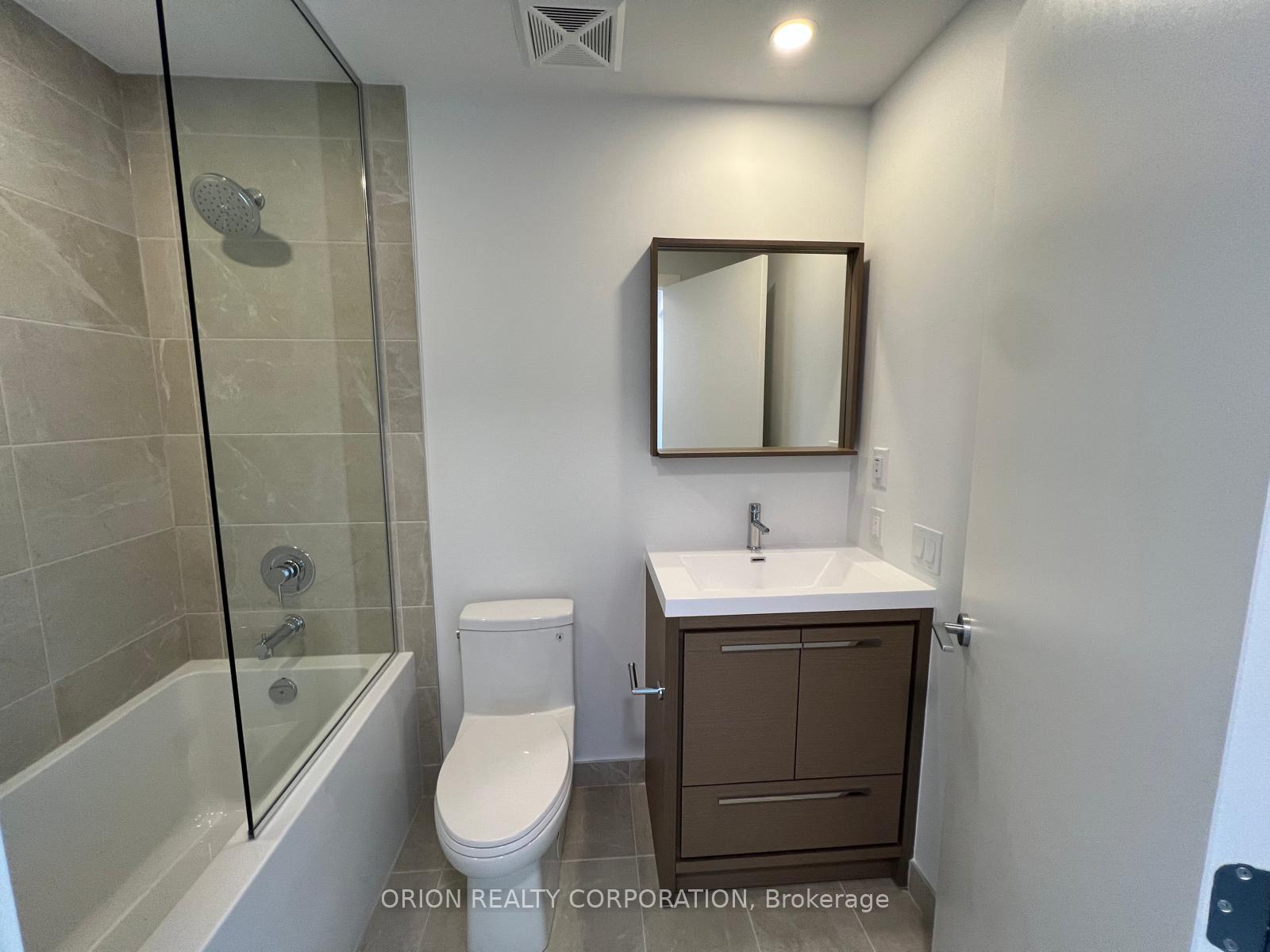 Photo 9 of Unit 2003, 21 Meadowdale Road, Vaughan, Vaughan Corporate Centre — HOMEH