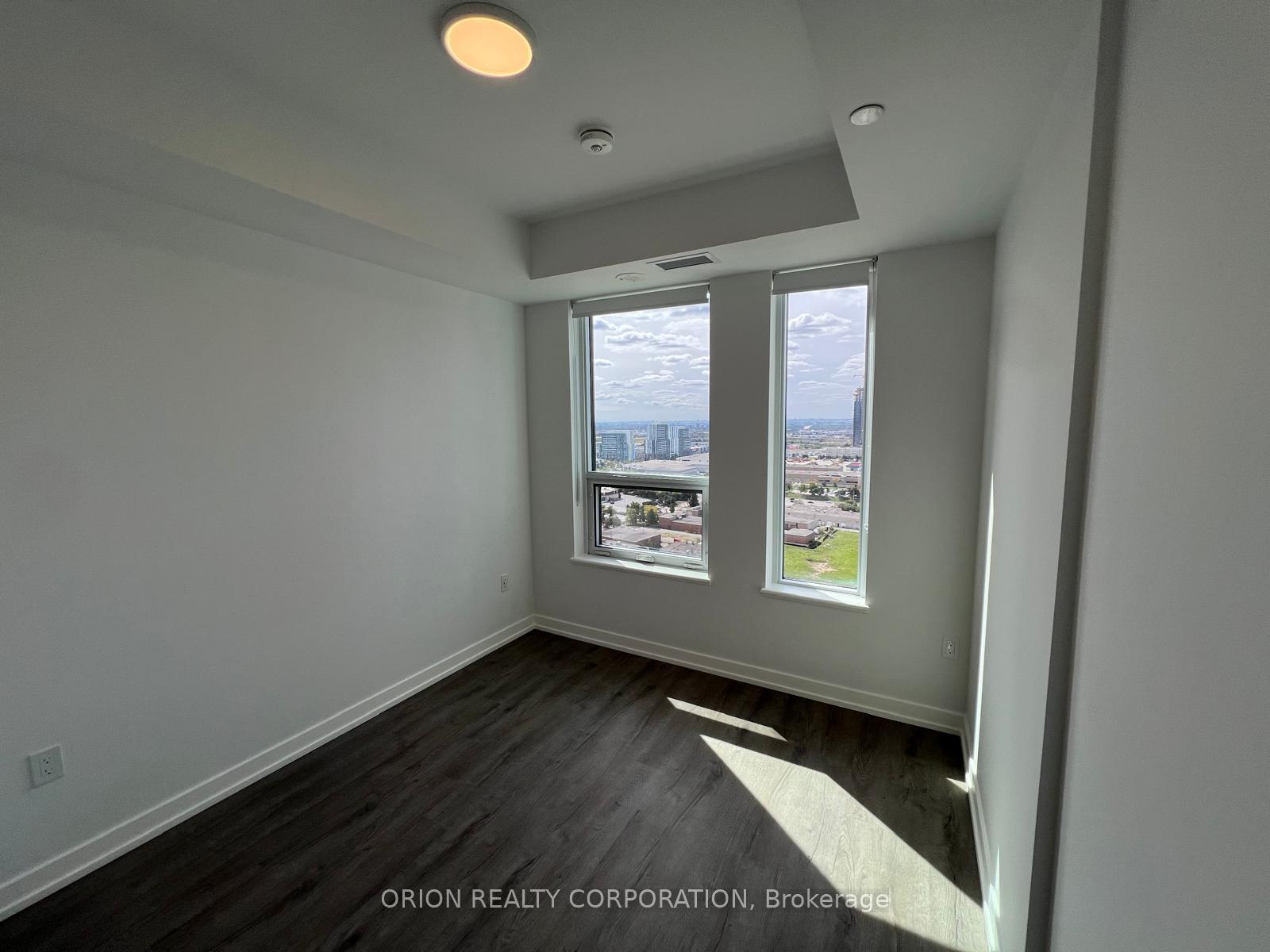 Photo 11 of Unit 2003, 21 Meadowdale Road, Vaughan, Vaughan Corporate Centre — HOMEH